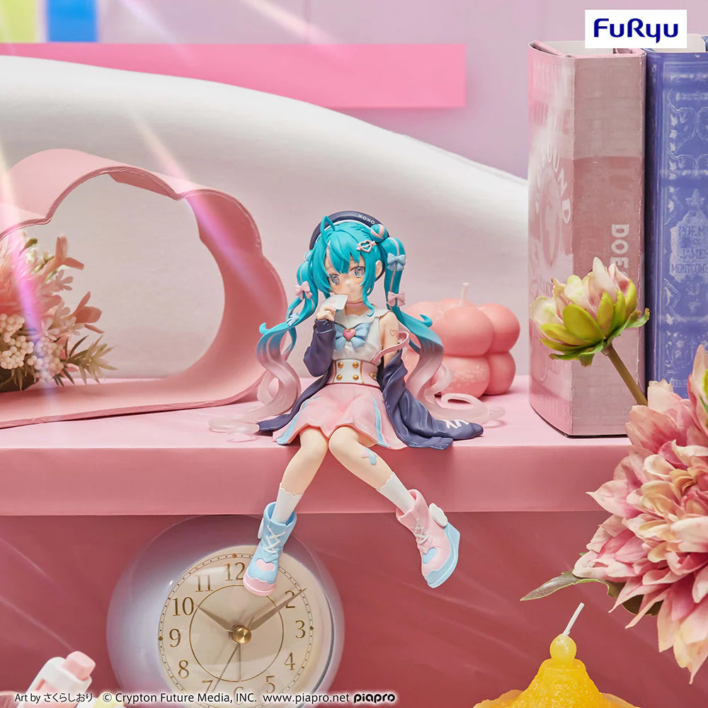 Hatsune Miku - Noodle Stopper Figure -Love Sailor-